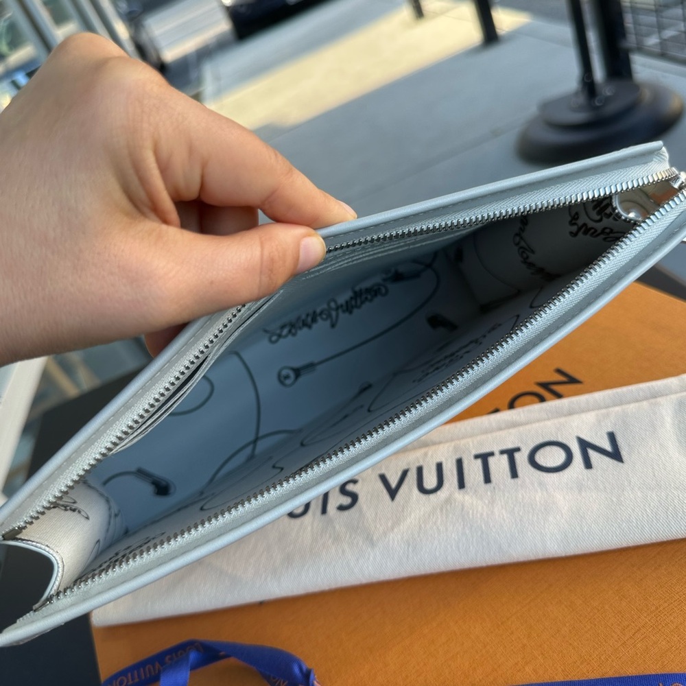 Louis Vuitton Multicolor Monogram Pouch - Picture 3 of 8